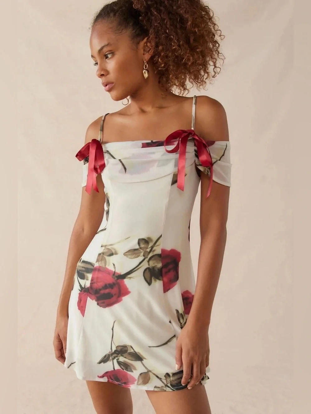 Kimchi Blue Off-Shoulder White Mini Dress with Red Rose Print and Ribbon Straps